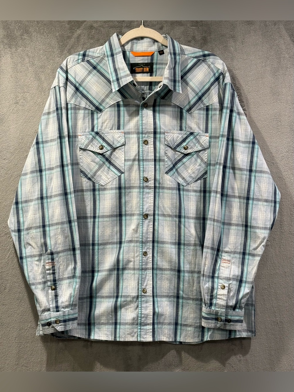 Orvis Shirt Mens XL Trout Bum Long Sleeve Pearl Snap Outdoor Blue White Striped